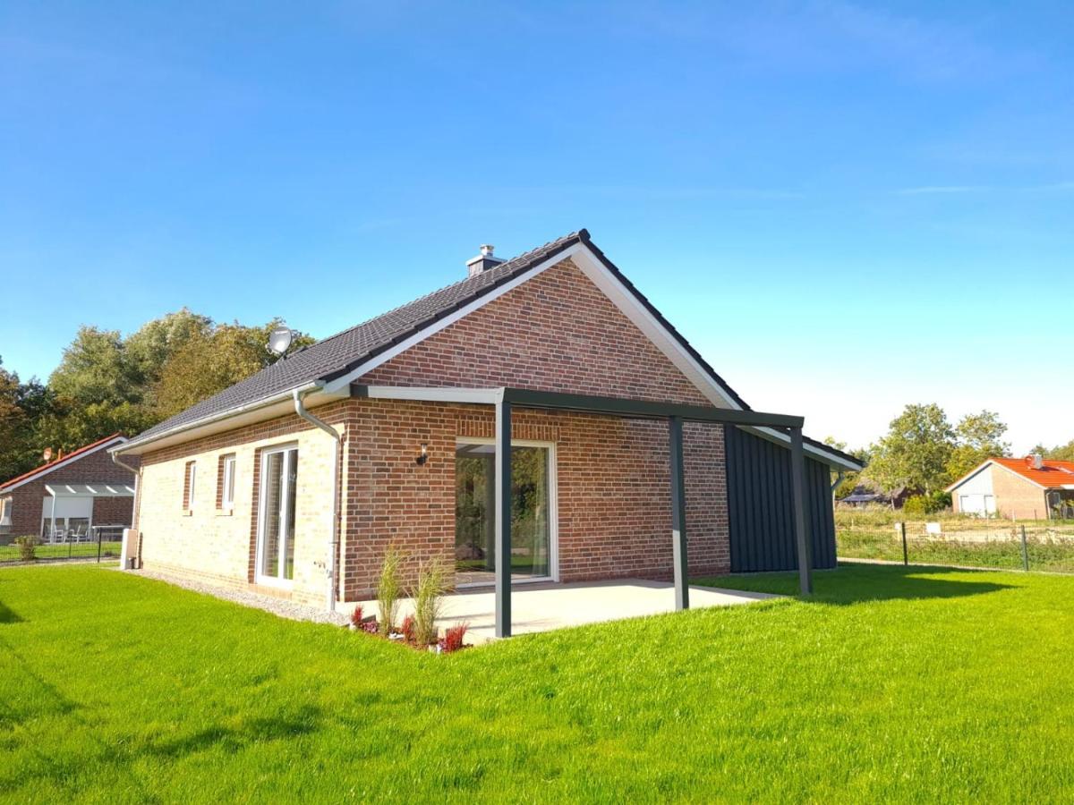 Haus Kuestenbrise - Urlaub Mit Hund An Der Kueste Mit Eigenen Garten, Sauna Und Gemuetlichen Kaminfeuer Schweiburg Екстериор снимка