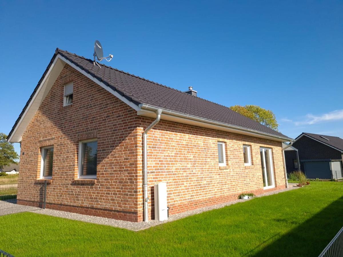 Haus Kuestenbrise - Urlaub Mit Hund An Der Kueste Mit Eigenen Garten, Sauna Und Gemuetlichen Kaminfeuer Schweiburg Екстериор снимка