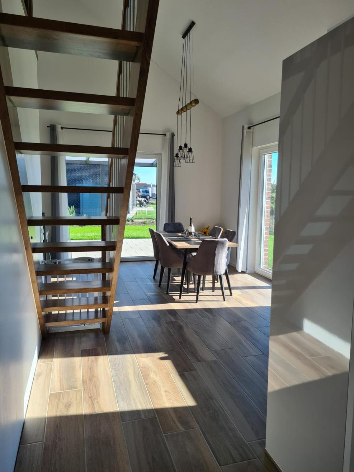 Haus Kuestenbrise - Urlaub Mit Hund An Der Kueste Mit Eigenen Garten, Sauna Und Gemuetlichen Kaminfeuer Schweiburg Екстериор снимка